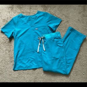 Figs Limited Edition Teal Catarina Scrub Top & Kade Cargo Scrub Pants